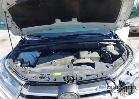 2017 Toyota Highlander Le from USA, damaged, VIN 5TDBZRFH5HS398511